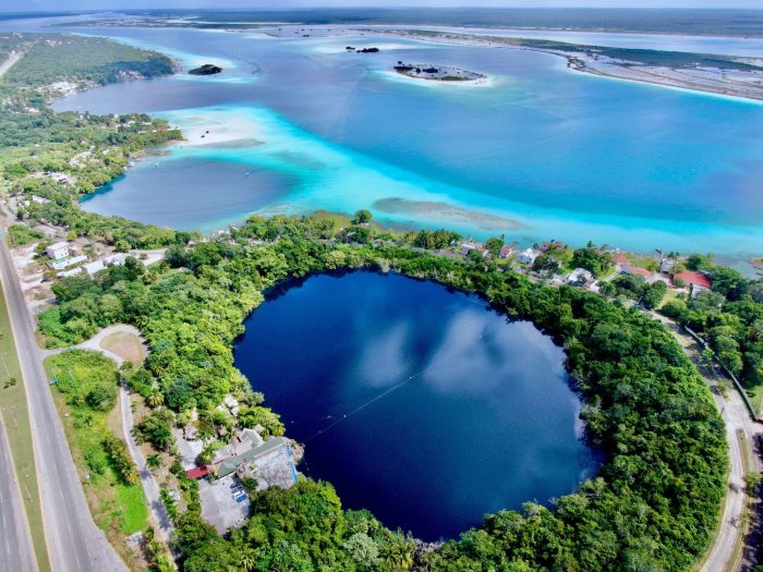 Bacalar laguna xo lagoon lakefront roo quintana yucatan mirador represent